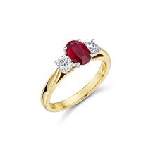 Stunning red Spinel and 2 Diamond ring